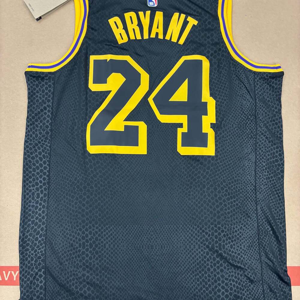 Nike Kobe Bryant LA Lakers Black Mamba Swingman Jersey - Picture 2 of 4